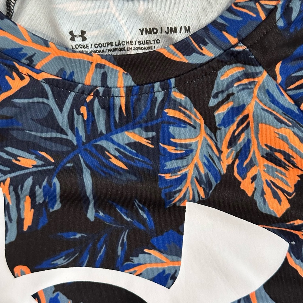 Boys Under Armour outfit - Picture 2 of 2